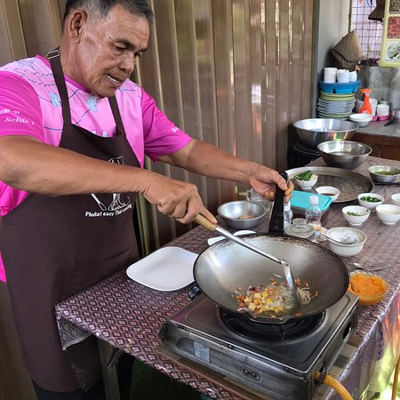 Phuket Easy Thai Cooking
