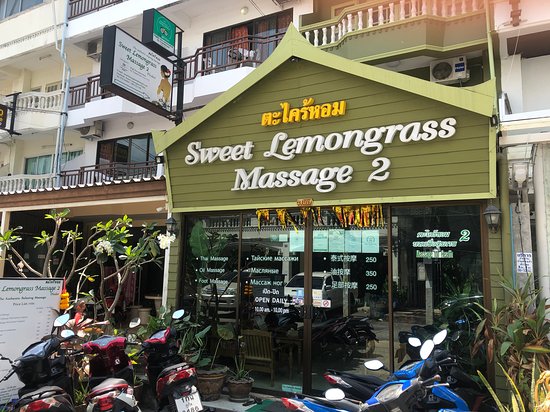 Sweet Lemongrass Massage 2