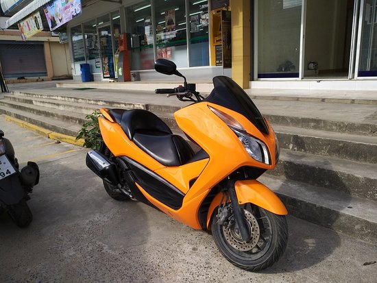 Moto Planeta Samui