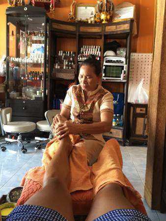 Golden Hands Thai Massage