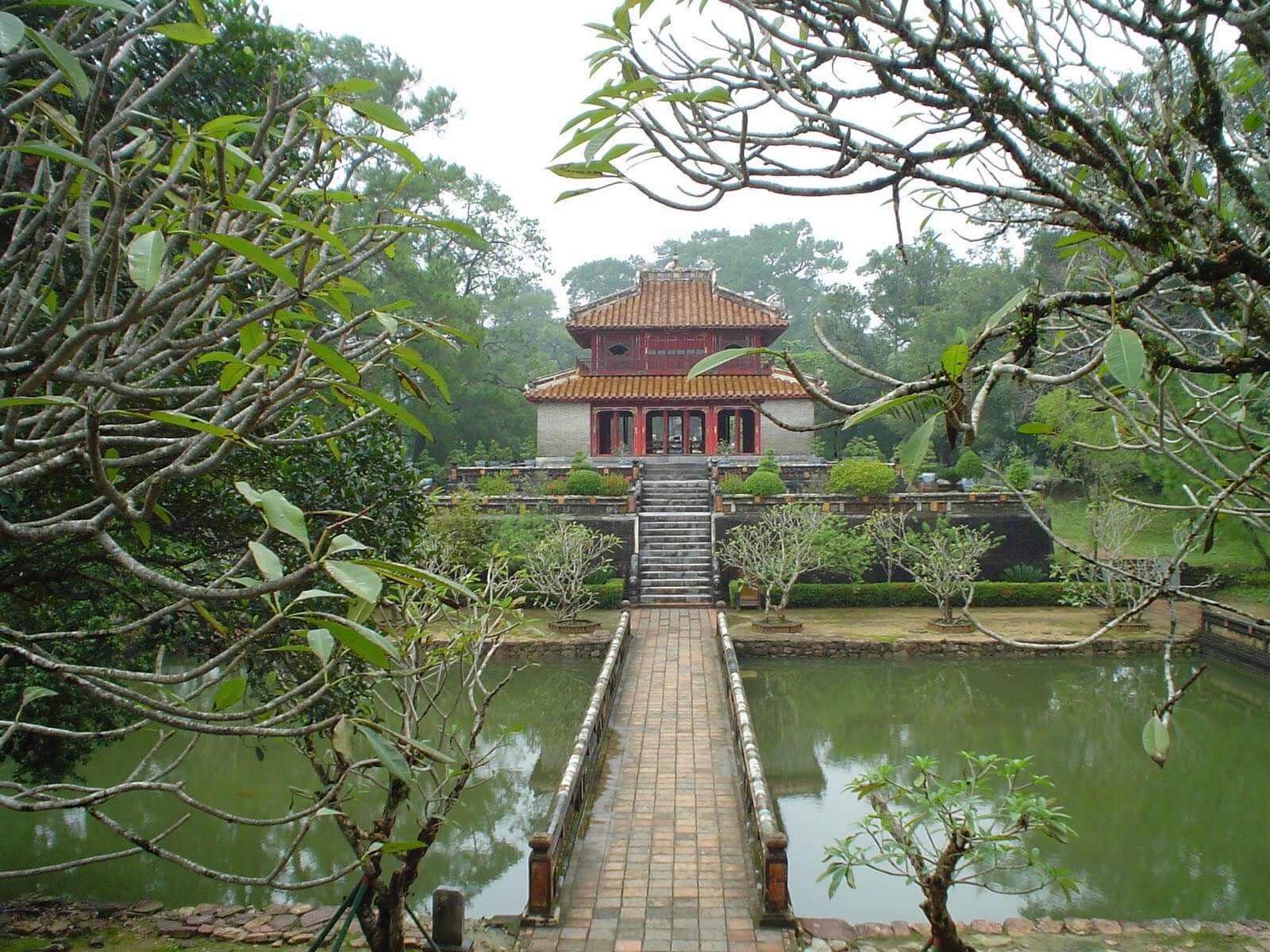 Tomb of Minh Mang