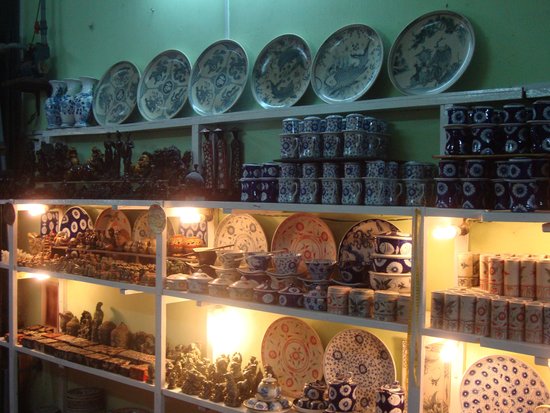 Tam Kim Souvenir Shop
