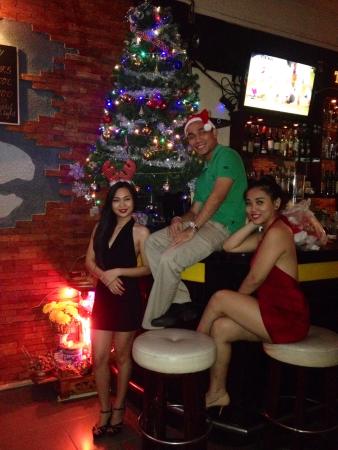 Kim's Tavern Bar
