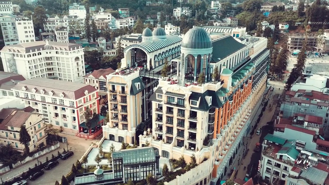 Sun Plaza