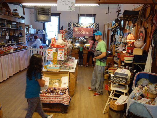 Cousin's Candy Shop