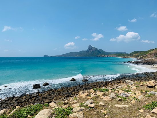 Bai Nhat Beach