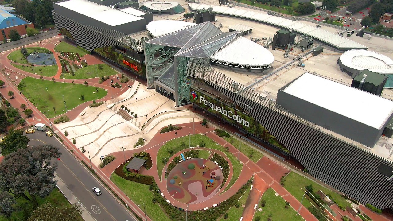 Centro Comercial Parque La Colina