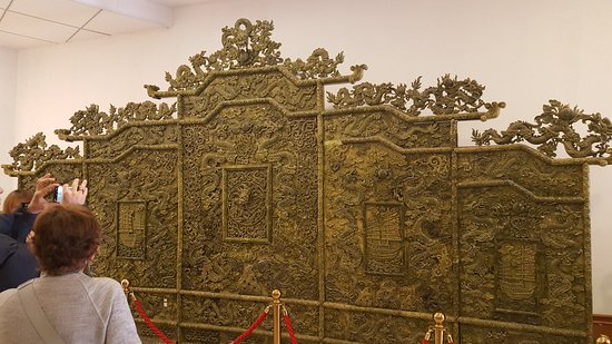 Beijing Dragon Land Superior Jade gallery