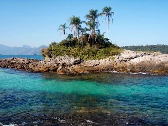 Botinas Island