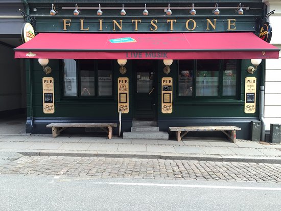 Flintstone Pub