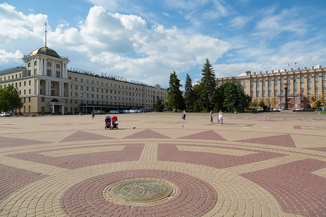 Sobornaya Square