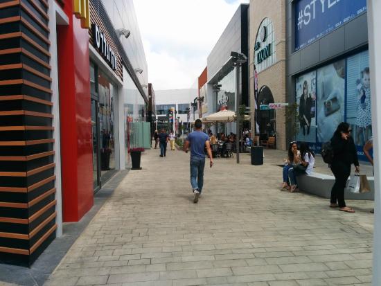 Big Fashion Mall Ashdod