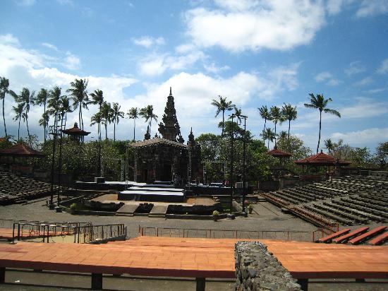 Taman Werdhi Budaya Art Centre