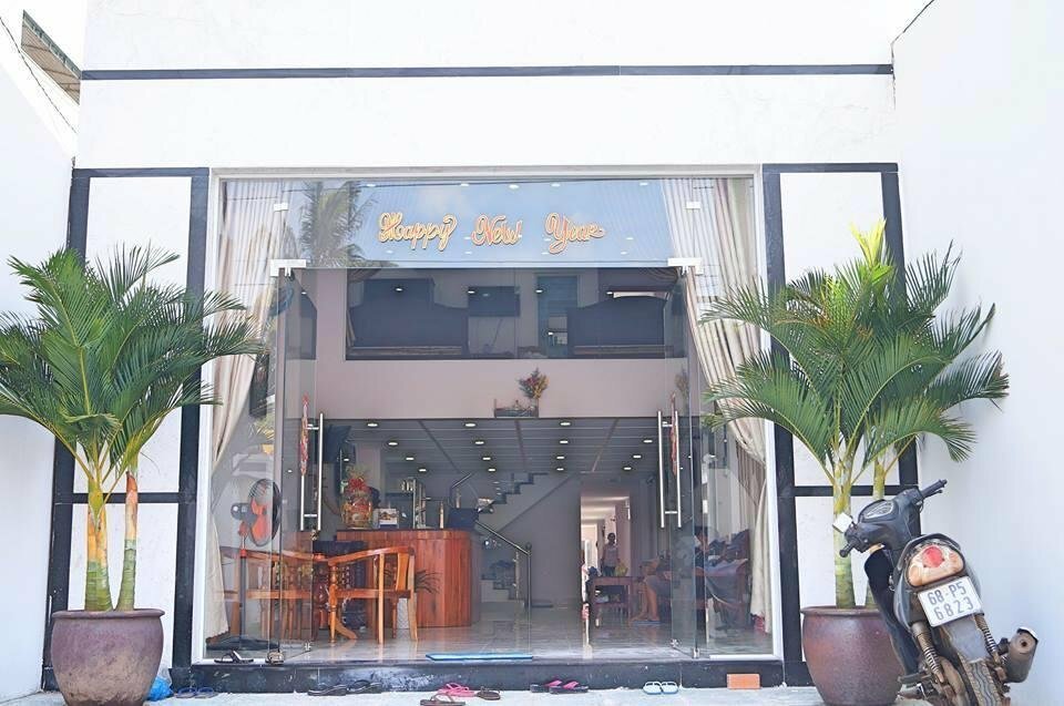 The One Up Store