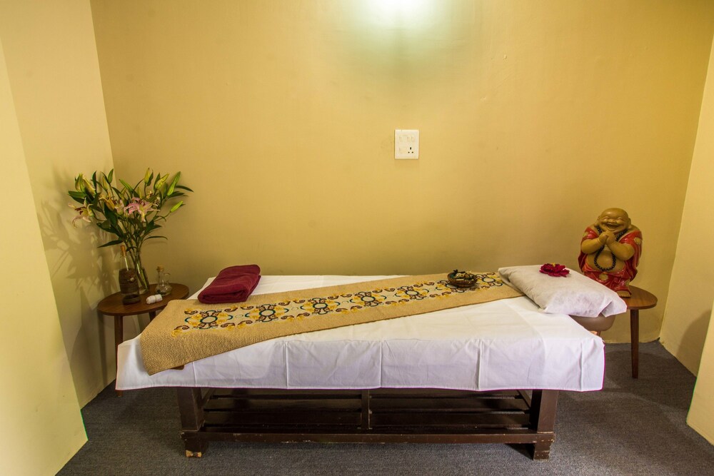 The Himalayan Spa Family Salon & Boutique
