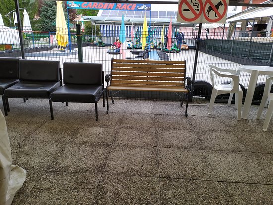 Garden sport bar