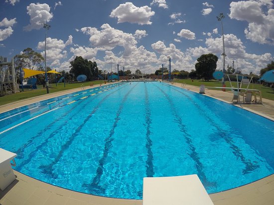 Cobar Memorial Swimming Pool