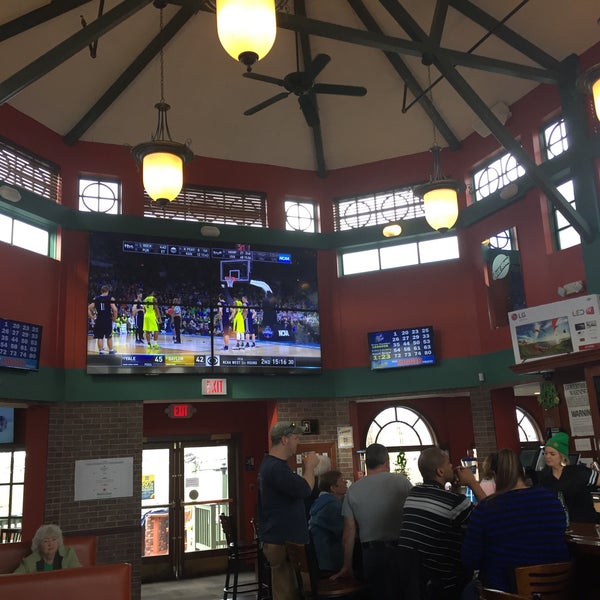Brickhouse Pizza & Grille