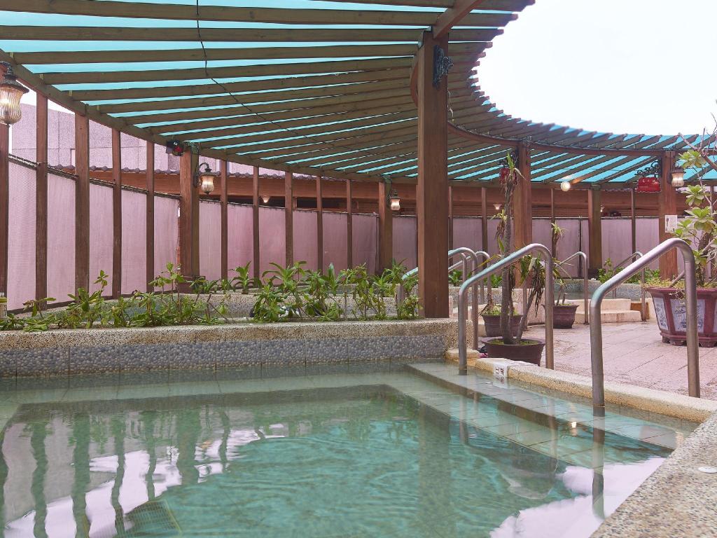 Outdoor Pictures 1