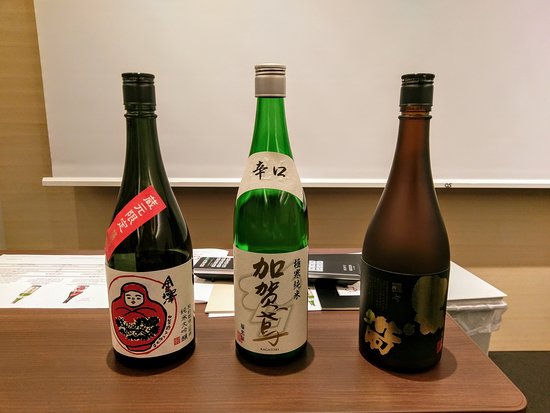 Fukumitsuya Sake Brewery, Kanazawa