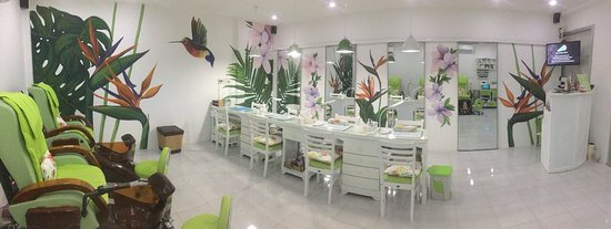 Nail Bar - Beauty Salon