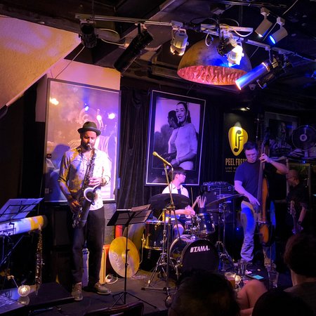 Peel Fresco Music Lounge