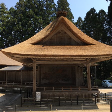 Hakusan Shrine Nogakudo
