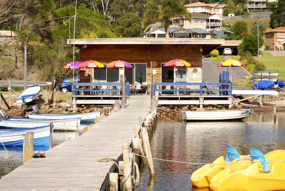 Top Lake Boat Hire and Sunsets Kiosk