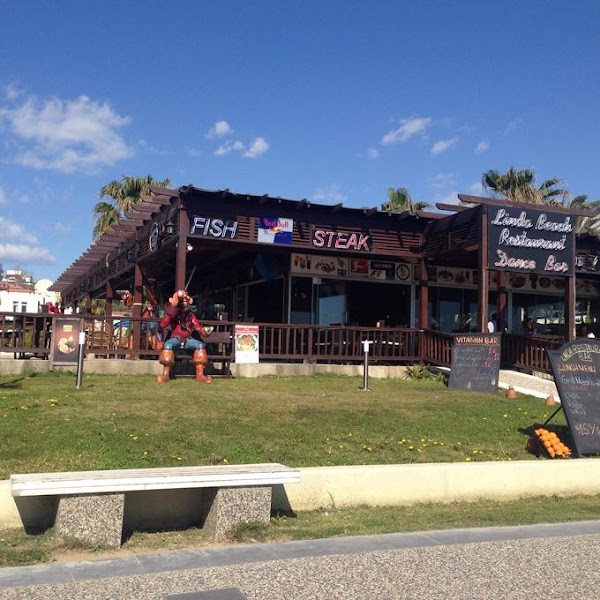 Linda Bar