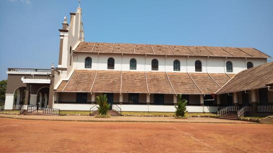 Holy Cross Church, Cordel