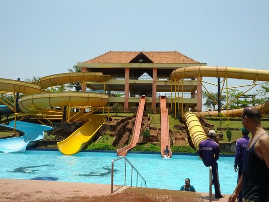 Manasa Amusement & Water Park