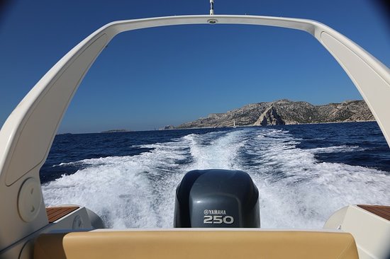 Bleu Marine Location