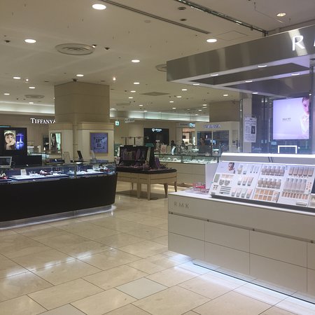 Usui Department Store