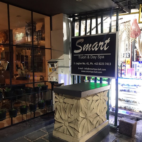 Smart Salon and Relaxing Spot