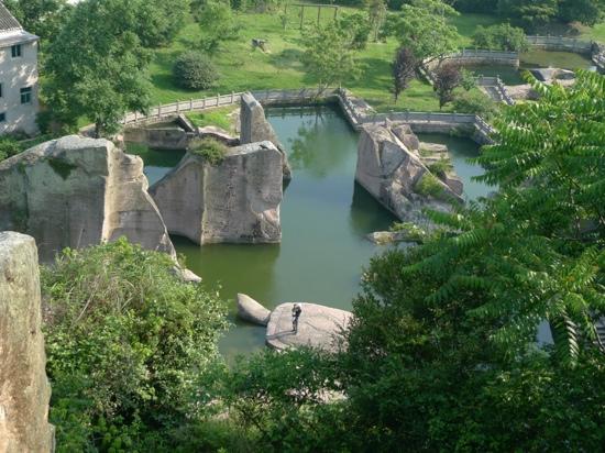 Ningbo Wushan Grottoes