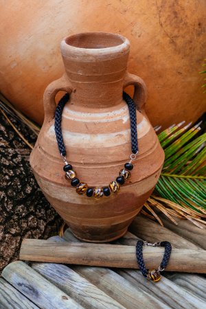 Purely Aruban Artwork