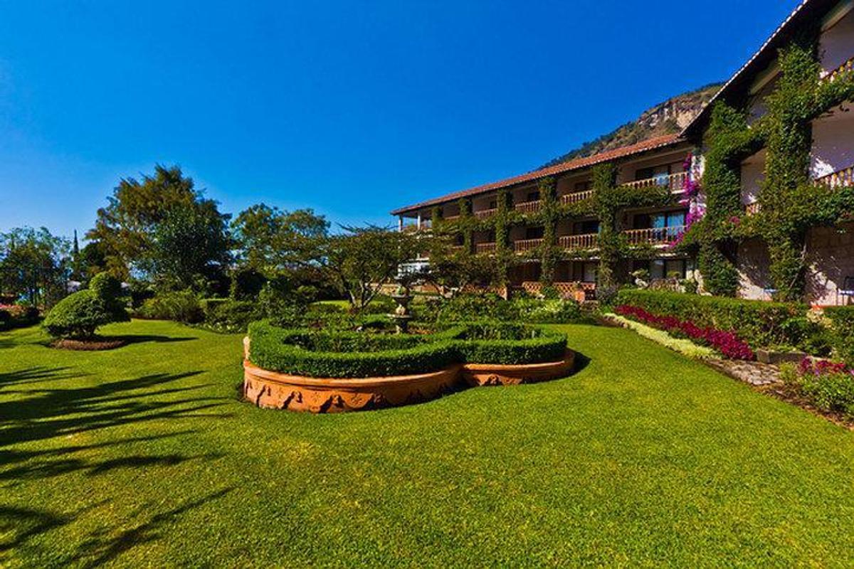 Hotel Atitlan Gardens