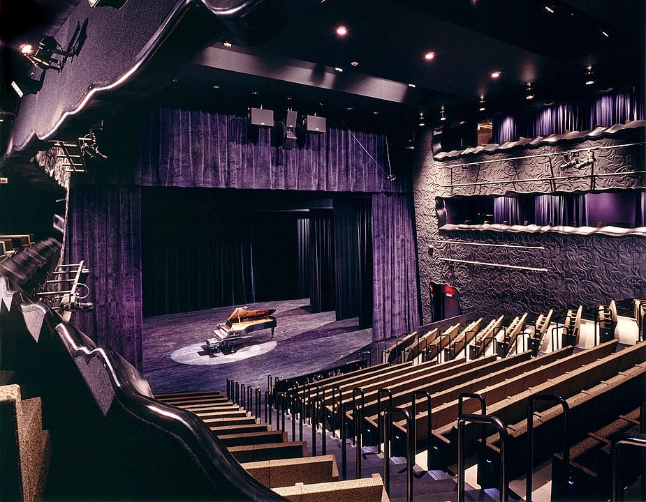 Illusion Theater