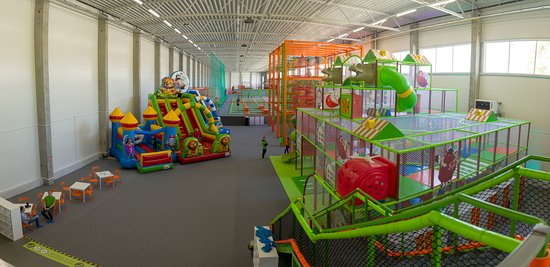 Jump Arena Park Trampolin Poznan