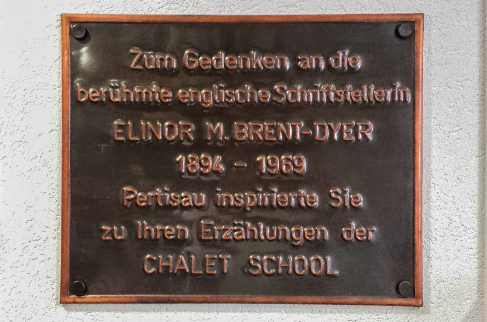 Eleanor Brent-Dyer Plaque