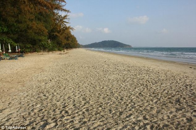 Mae Ram Phueng Beach