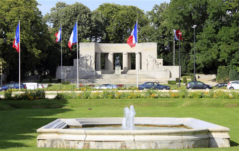 Monument aux Morts de Reims