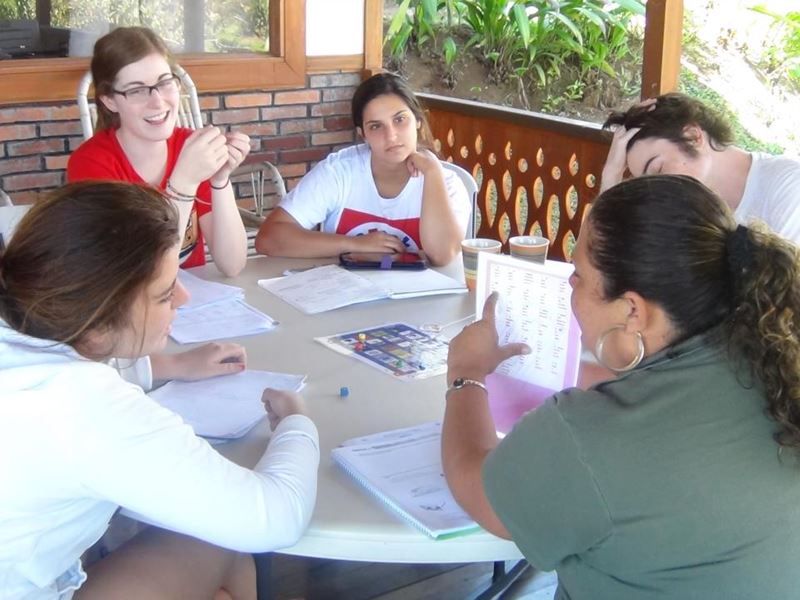 Joyas Spanish Language School