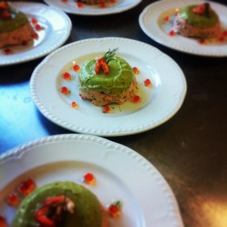 The Yew Tree Pub & Restaurant