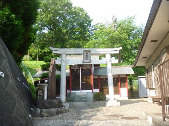 Shimoochiai Yasaka Shrine