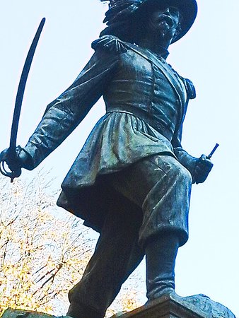 Monumento ad Alessandro Ferrero de La Marmora