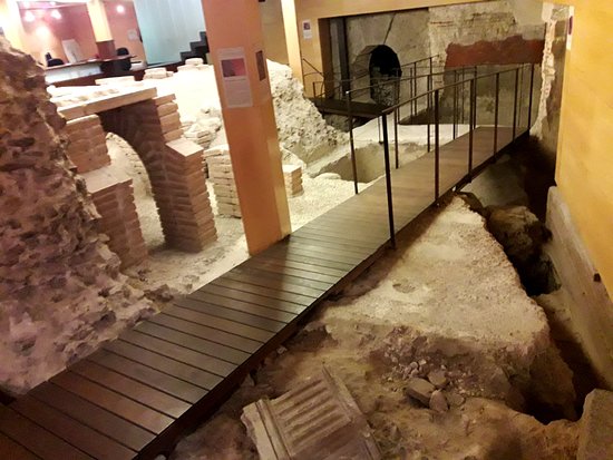 Las Termas Romanas de la Plaza de Amador de los Rios