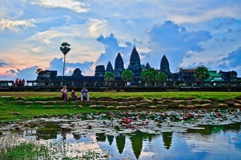 Sa Sok - Siem Reap Private Driver