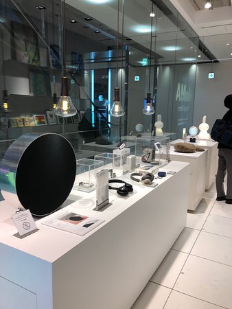 MoMA Design Store Omotesando