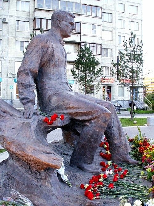 Monument to Shostakovich